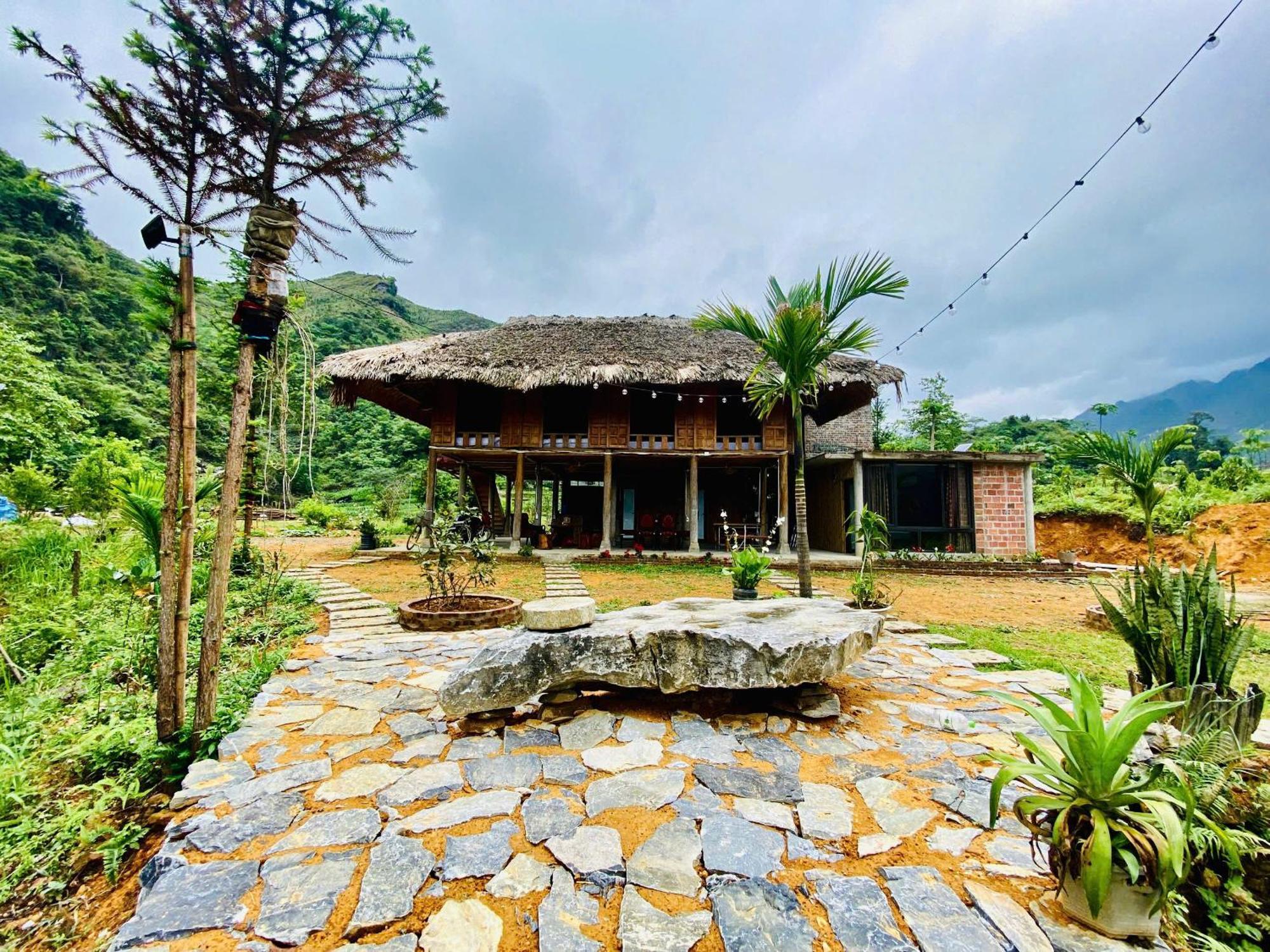 To Day Du Gia Village Lang Cac Exterior photo